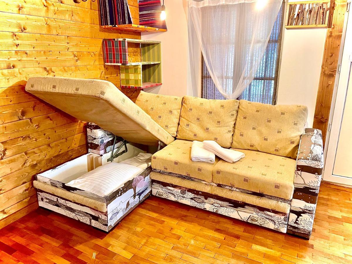 Apartament Rustic In Centrul Istoric Apartment Brasov Luaran gambar