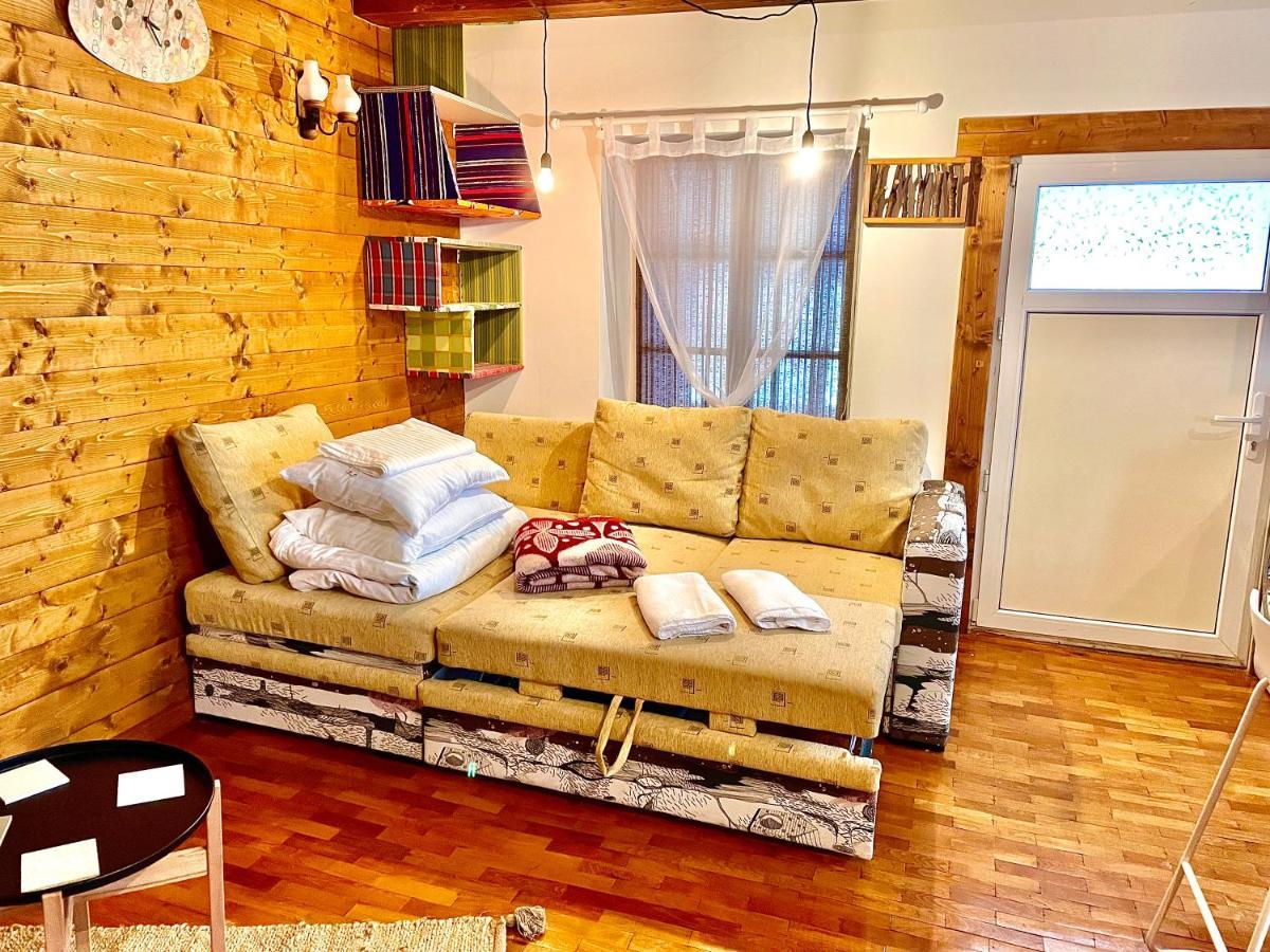 Apartament Rustic In Centrul Istoric Apartment Brasov Luaran gambar